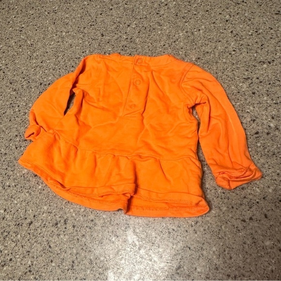 5/$20 Carter’s 12 Month Halloween Orange Shirt with Black Cat - Picture 2 of 3